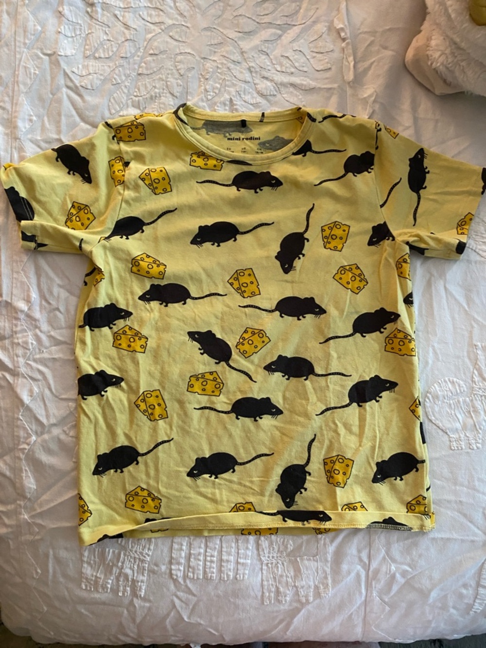 Sz 7-9, unisex, Mini Rodini Yellow Cheese & Black Mouse Print Short Sleeve Tee